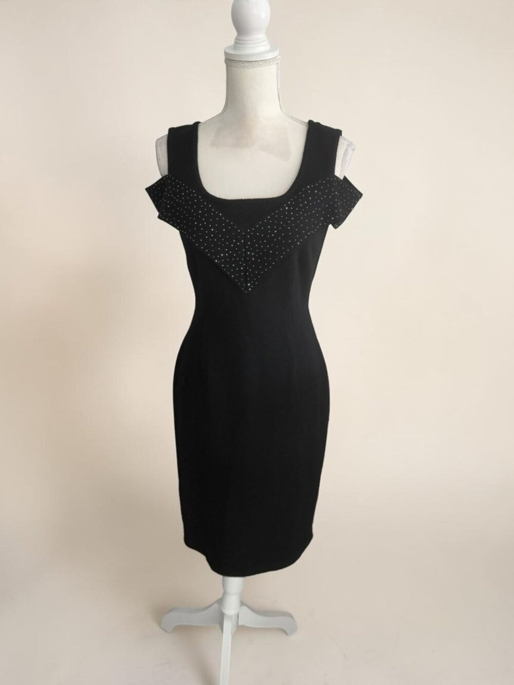 ELANA Black Knit Cold Shoulder Cocktail Dress Size Small NEW NWOT